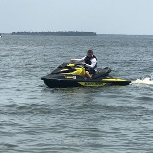 Meet your Posher, Colin